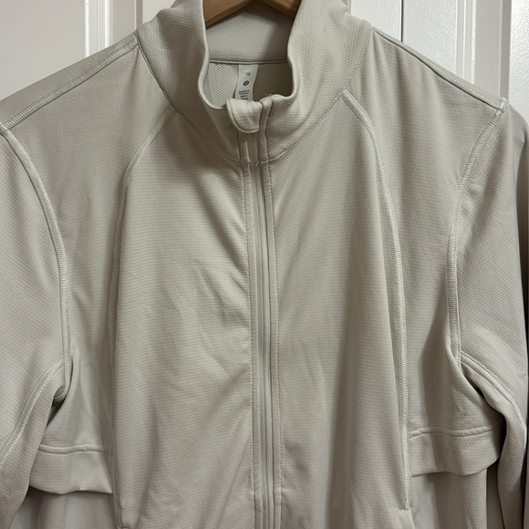 lululemon athletica Tops Nwt Lululemon Ventilating Uvprotection